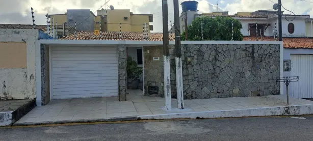 Casa com 3 Quartos à venda, 250m² no Feitosa, Maceió