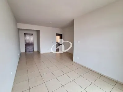 Apartamento com 3 Quartos para alugar, 120m² no Nossa Senhora Aparecida, Uberlândia