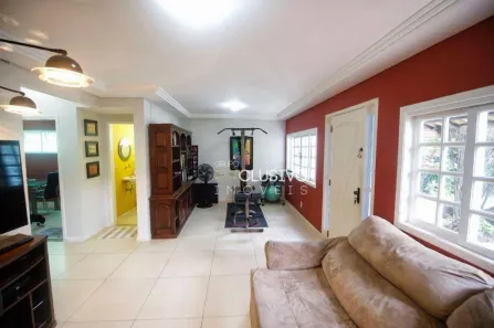 Casa de Condomínio com 5 Quartos à venda, 400m² no Badu, Niterói
