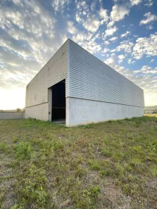 Galpão/Depósito/Armazém à venda, 990m² no São Luiz, Criciúma