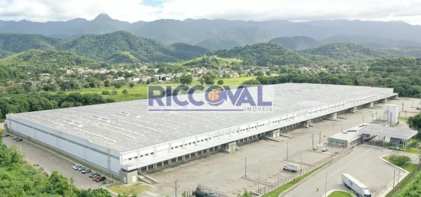 Galpão/Depósito/Armazém para alugar, 1059m² no Mantiquira, Duque de Caxias