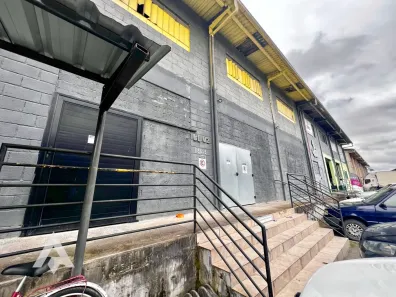 Galpão/Depósito/Armazém para alugar, 350m² no Itoupava Central, Blumenau