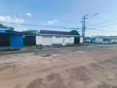 Casa com 3 Quartos à venda, 375m² no Coqueiro, Belém
