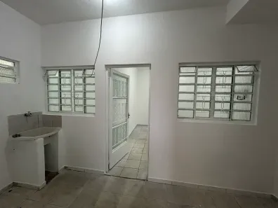 Casa com 1 Quarto para alugar, 30m² no Cidade Morumbi, São José dos Campos