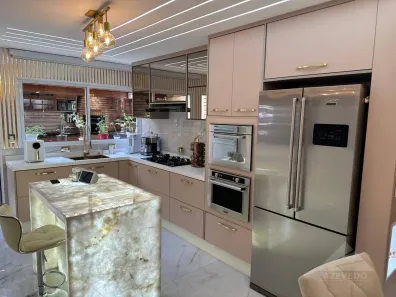 Sobrado com 3 Quartos à venda, 115m² no Jardim Guapituba, Mauá