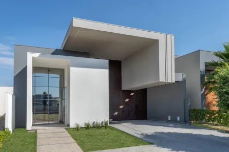 Casa de Condomínio com 3 Quartos à venda, 216m² no Village do Lago, Três Lagoas