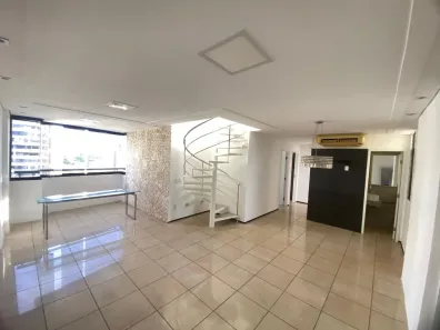Cobertura com 3 Quartos para alugar, 250m² no Jóquei, Teresina