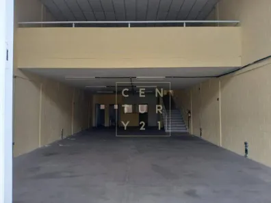 Galpão/Depósito/Armazém à venda, 305m² no Jardim Piazza di Roma, Sorocaba