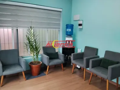 Casa com 1 Quarto para alugar, 100m² no Jardim Flor da Montanha, Guarulhos