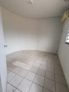 Casa com 3 Quartos para alugar, 140m² no Morada do Ouro, Cuiabá