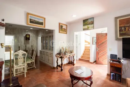 Casa com 3 Quartos à venda, 220m² no Sumaré, São Paulo