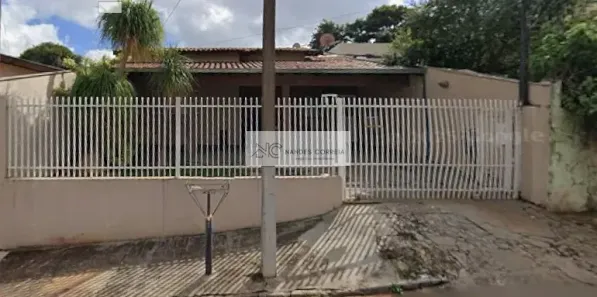 Casa com 3 Quartos à venda, 252m² no Leonor, Londrina
