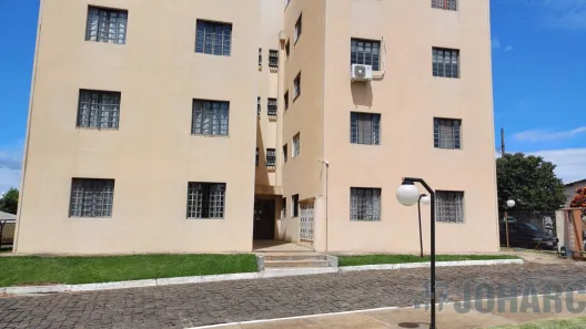 Apartamento com 2 Quartos para alugar, 60m² no Núcleo Habitacional Papa João Paulo I, Apucarana