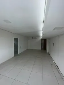 Sala Comercial para alugar, 340m² no Santa Efigênia, Belo Horizonte