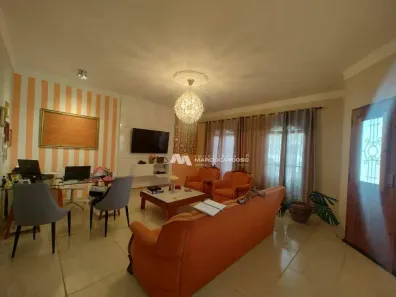 Casa com 3 Quartos para alugar, 248m² no Vila Bancário, São José do Rio Preto