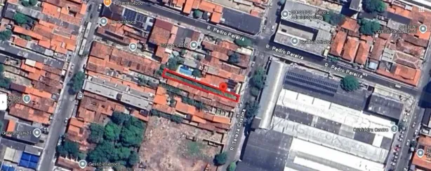Lote/Terreno à venda, 321m² no Farias Brito, Fortaleza