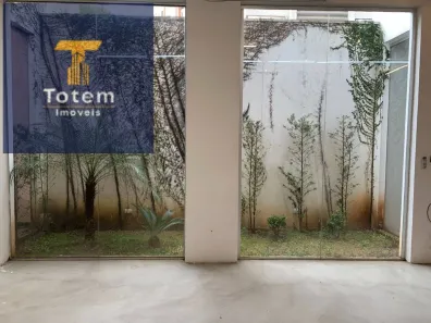 Prédio Comercial para alugar, 700m² no Vila Olímpia, São Paulo