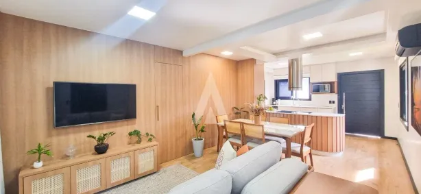 Casa com 3 Quartos à venda, 239m² no Nova Brasília, Joinville
