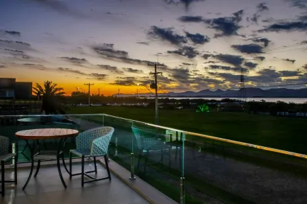 Casa de Condomínio com 4 Quartos à venda, 310m² no Arroio Teixeira, Capão da Canoa