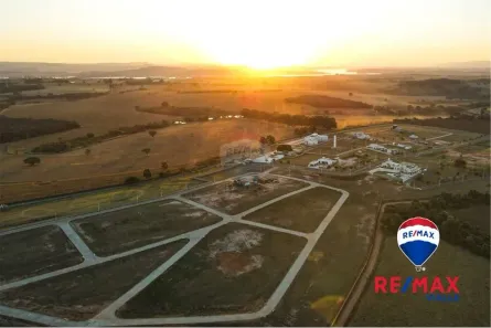 Lote/Terreno à venda, 604m² no Moradas da Serra, São João Batista do Glória