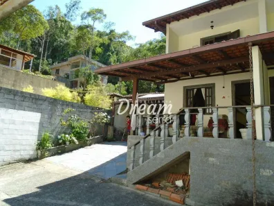 Casa de Condomínio com 3 Quartos à venda, 120m² no Soberbo, Teresópolis