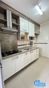Apartamento com 3 Quartos para alugar, 68m² no Jardim Tupanci, Barueri