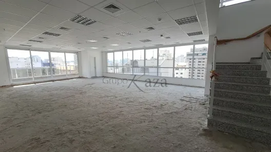 Prédio Comercial com 2 Quartos para alugar, 355m² no Vila Uberabinha, São Paulo