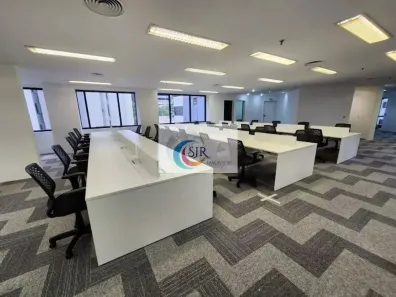 Sala Comercial para alugar, 223m² no Cidade Monções, São Paulo