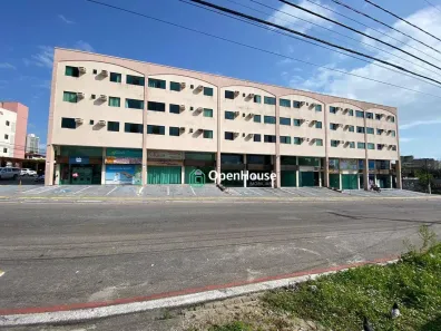 Apartamento com 2 Quartos para alugar, 45m² no Capim Macio, Natal