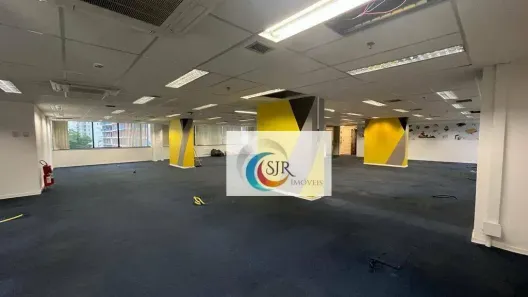 Sala Comercial para alugar, 335m² no Pinheiros, São Paulo