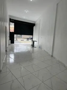 Sala Comercial para alugar, 98m² no Calmon Viana, Poá
