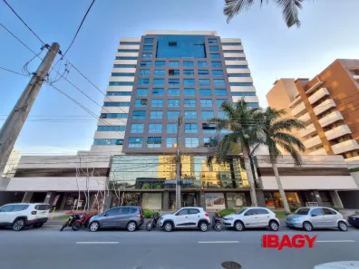 Sala Comercial à venda, 26m² no Trindade, Florianópolis