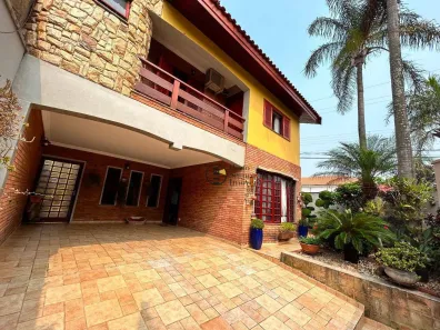 Casa com 3 Quartos à venda, 400m² no Jardim Progresso, Americana