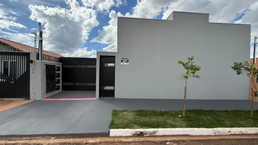 Casa de Condomínio com 2 Quartos à venda, 47m² no Loteamento Bela Laguna, Campo Grande