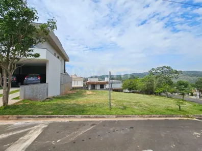 Lote/Terreno à venda, 308m² no Pinheiro, Valinhos