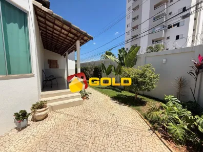 Casa com 3 Quartos à venda, 220m² no Granada, Uberlândia