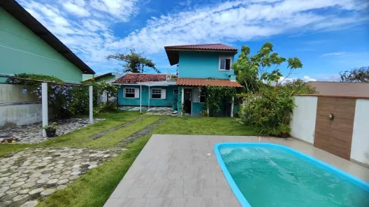 Sobrado com 3 Quartos à venda, 157m² no Barra do Saí, Itapoá