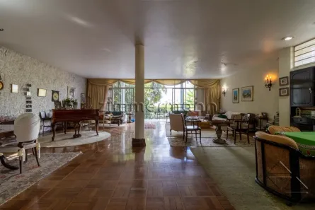 Sobrado com 4 Quartos à venda, 680m² no Vila Madalena, São Paulo