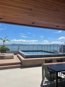 Apartamento com 2 Quartos à venda, 66m² no Barreiros, São José