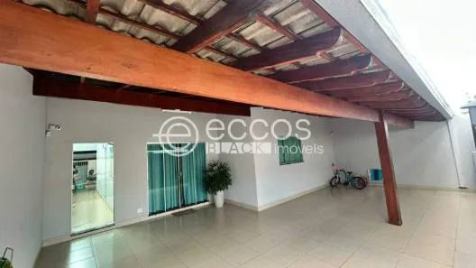 Casa com 3 Quartos à venda, 170m² no Jardim Europa, Uberlândia