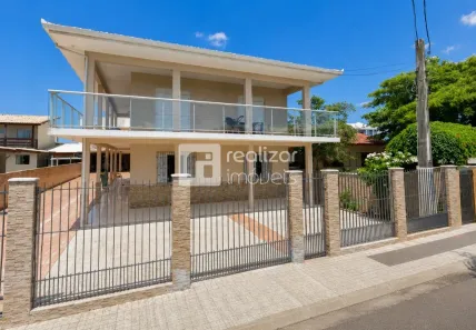 Casa com 3 Quartos para alugar, 80m² no Campeche, Florianópolis