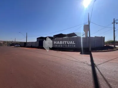 Galpão/Depósito/Armazém para alugar, 1800m² no Distrito Industrial, Uberlândia