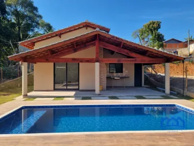 Fazenda/Sítio com 3 Quartos à venda, 600m² no , Mairinque