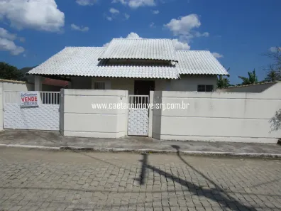 Casa de Condomínio com 2 Quartos à venda, 300m² no Papucaia, Cachoeiras de Macacu