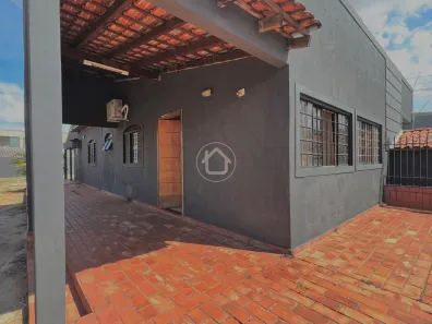 Casa com 2 Quartos à venda, 270m² no Vila Bandeirante, Campo Grande