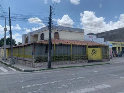 Sala Comercial para alugar, 250m² no Siqueira, Fortaleza