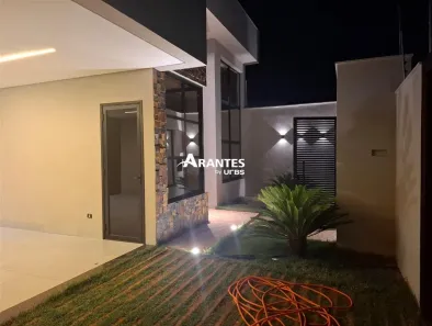 Casa com 3 Quartos à venda, 185m² no Grand Ville, Uberlândia