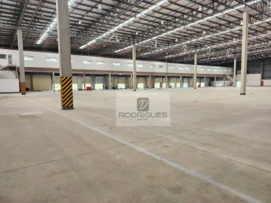 Galpão/Depósito/Armazém para alugar, 4000m² no Batistini, São Bernardo do Campo