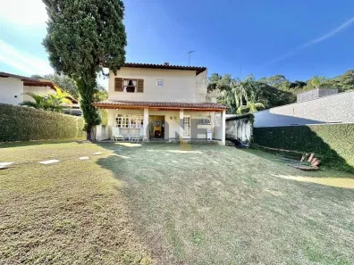 Casa de Condomínio com 3 Quartos à venda, 380m² no Jardim do Golf I, Jandira