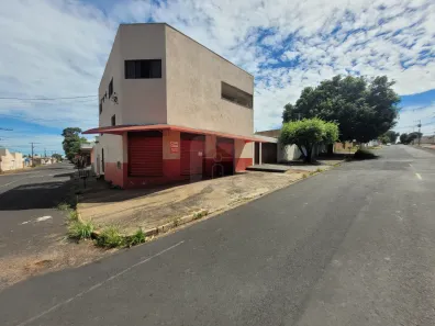 Ponto Comercial para alugar, 120m² no Aclimação, Uberlândia